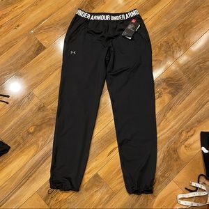 NWT under armour heat gear athletic pants extra small tall